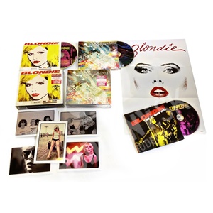 Blondie - Blondie 4(0)-Ever (Greatest Hits Deluxe Redux / Ghosts of Download) - Deluxe Edition len 39,99 &euro;
